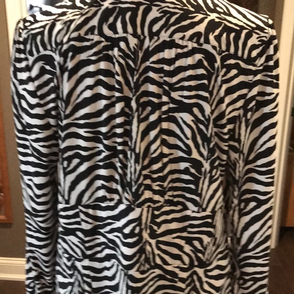 TOP - Picture 3 of 5